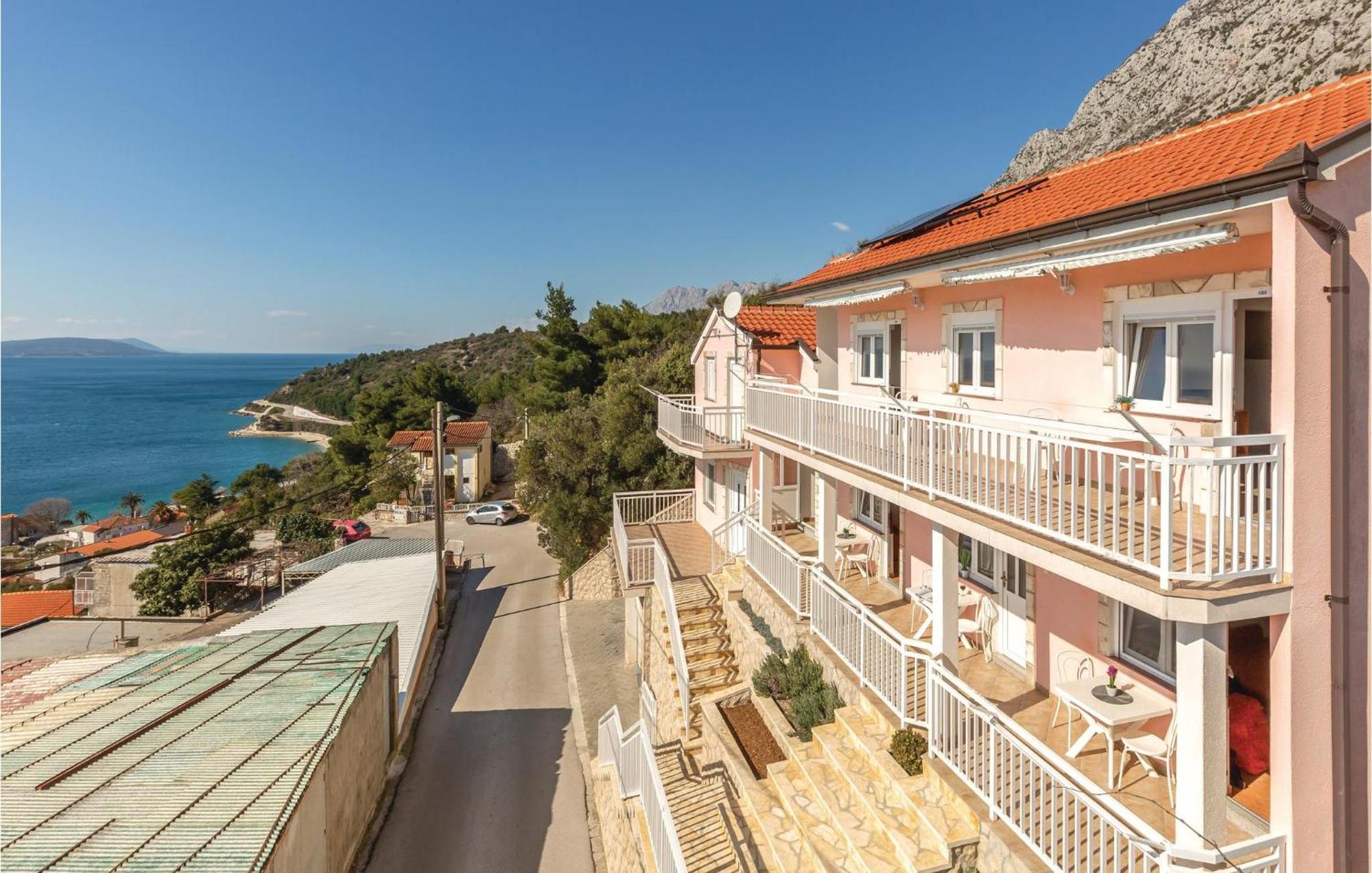 Gorgeous Apartment In Podaca With House Sea View Buitenkant foto